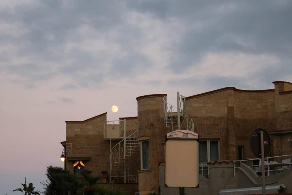 Guisomar Appartement Palermo Buitenkant foto